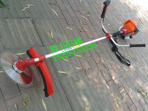 側掛式割灌機 側掛式割灌機