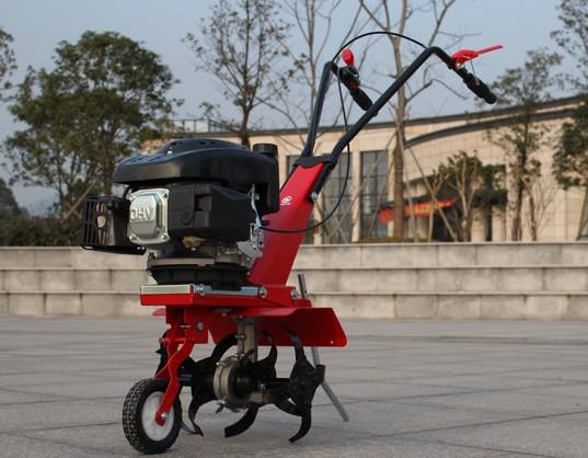 5.5馬力四沖程除草機 5.5馬力四沖程除草機